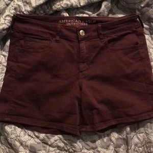 Maroon American eagle midi shorts